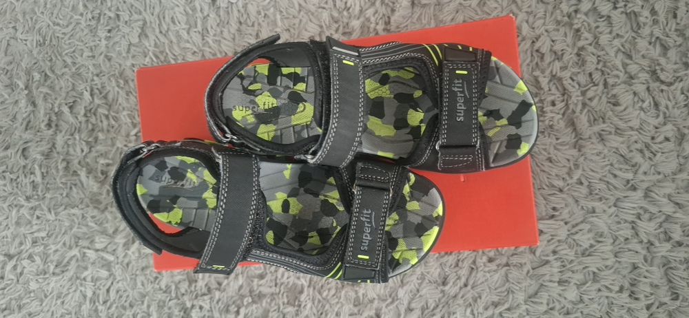 Sandały chłopięce 34 superfit