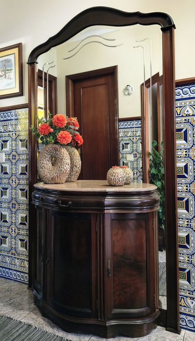 Sapateira com espelho e Quadro Decorativo