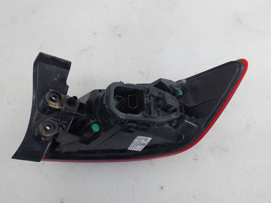Farolim esquerdo RENAULT Clio IV (BH_)
