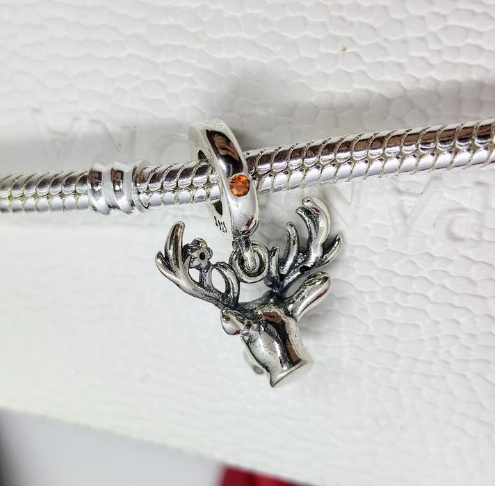 Piękny charm's srebrny jeleń srebro S925
