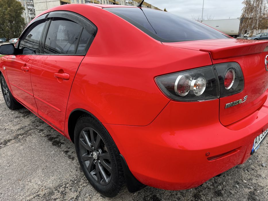 Продам Mazda 3 КПП автомат отличном состоянии