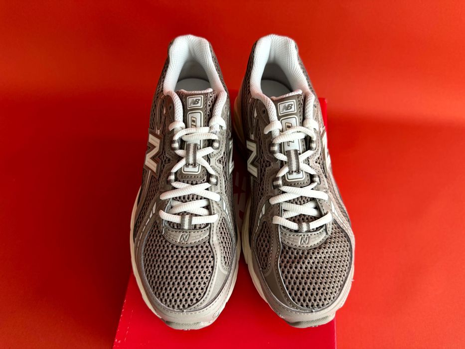 NEW BALANCE 740 U740SA2 Оригінал жіночі кросівки розмір 37,5