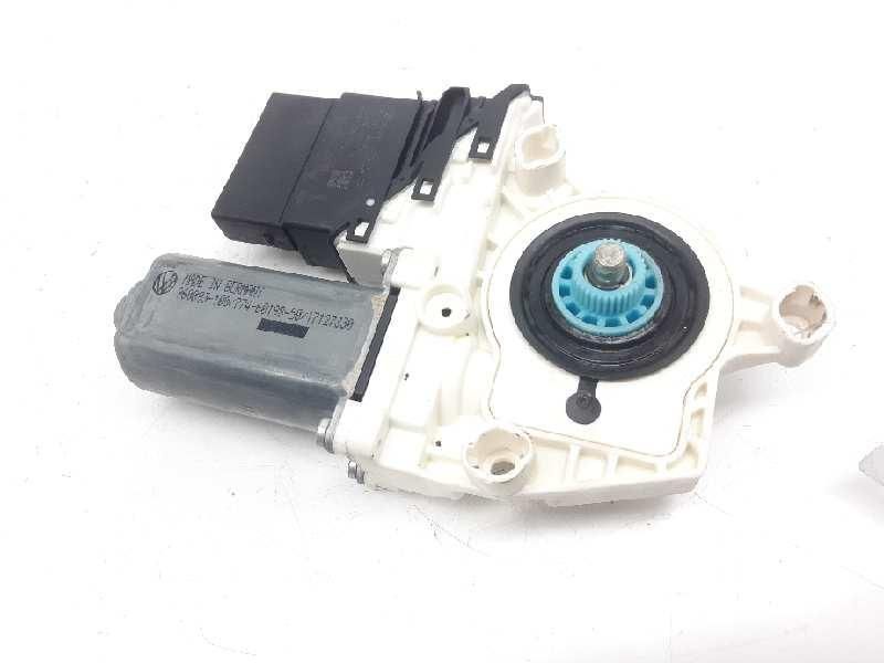 Motor Elevador Traseiro Esquerdo Volkswagen Jetta
