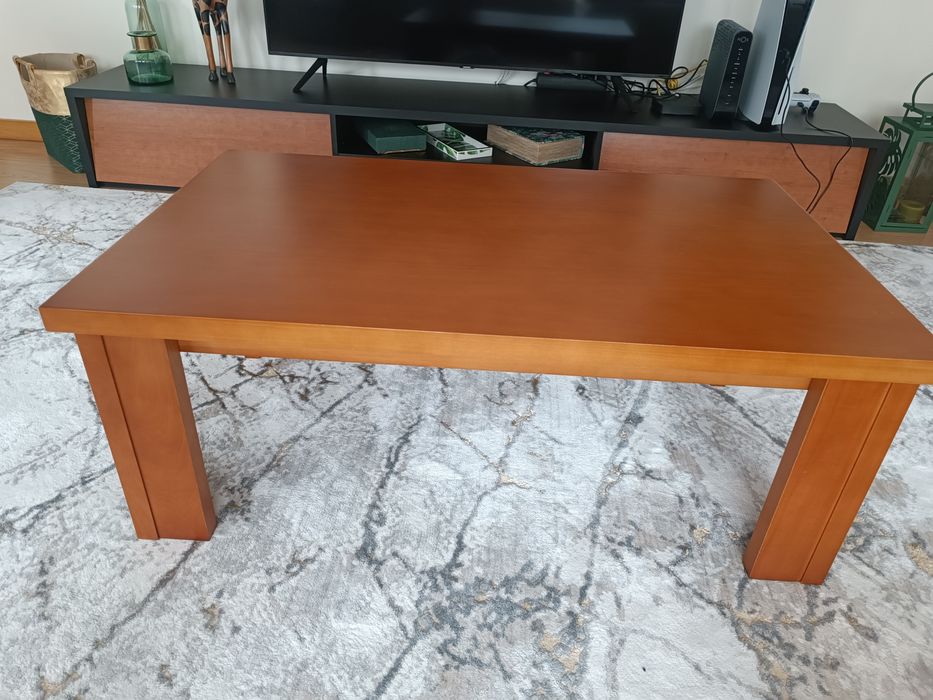 Mesa centro sala em madeira