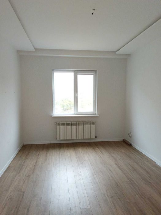 Продам 2х ком.кв. 60 м.кв. 2/4 с автономным отоплением на Благоева.