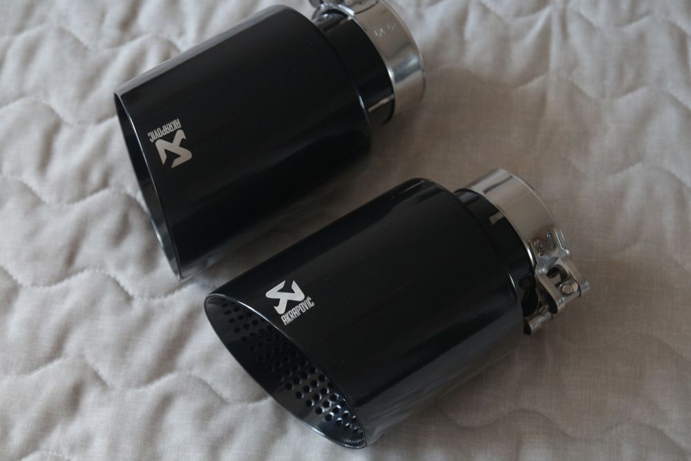 Насадки Akrapovic Акрапович металеві глушитель вихлоп BMW M Audi Remus