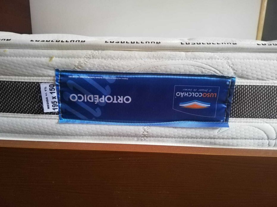 Camal de casal com colchão