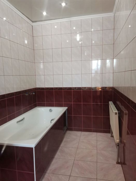 Продам 2 поверховий Новий будинок
