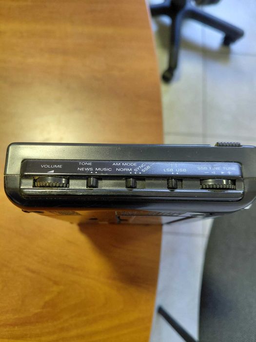 Радиоприемник Sony ICF-SW7600G