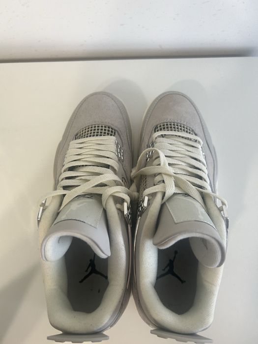 jordan 4 frozen moments