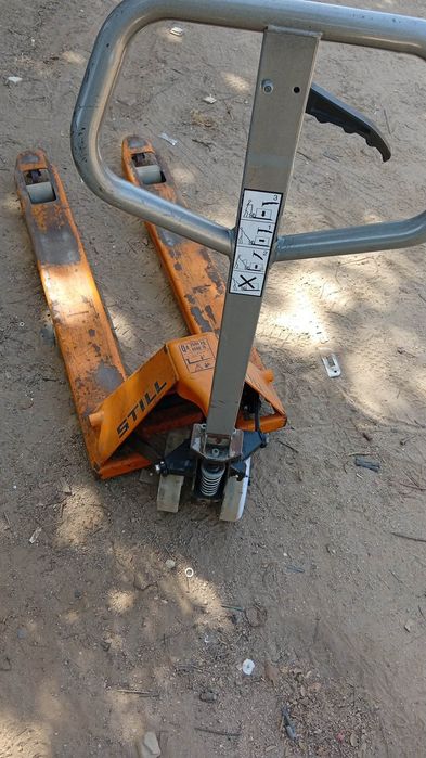 Porta paletes manual