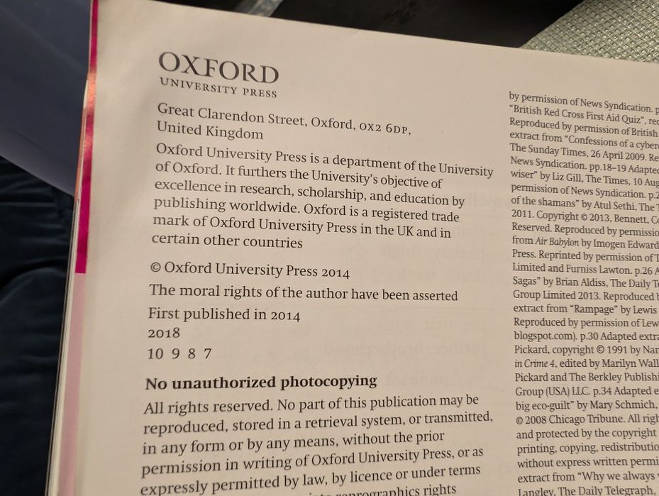 English File Upper-intermediate Student's book third edition OXFORD + DVD