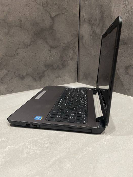 Ноутбук Compaq 15-s000so 15.6"/4GB/500GB HDD/на відновлення! N3497