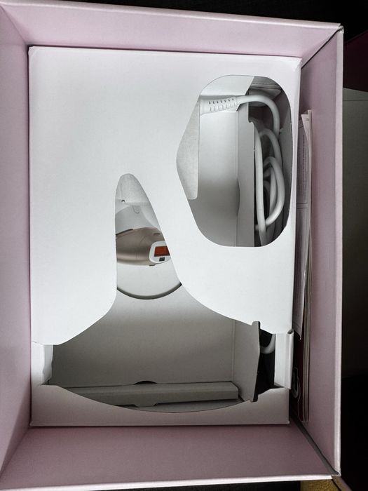 Depilator Philips Lumea Prestige BRI950