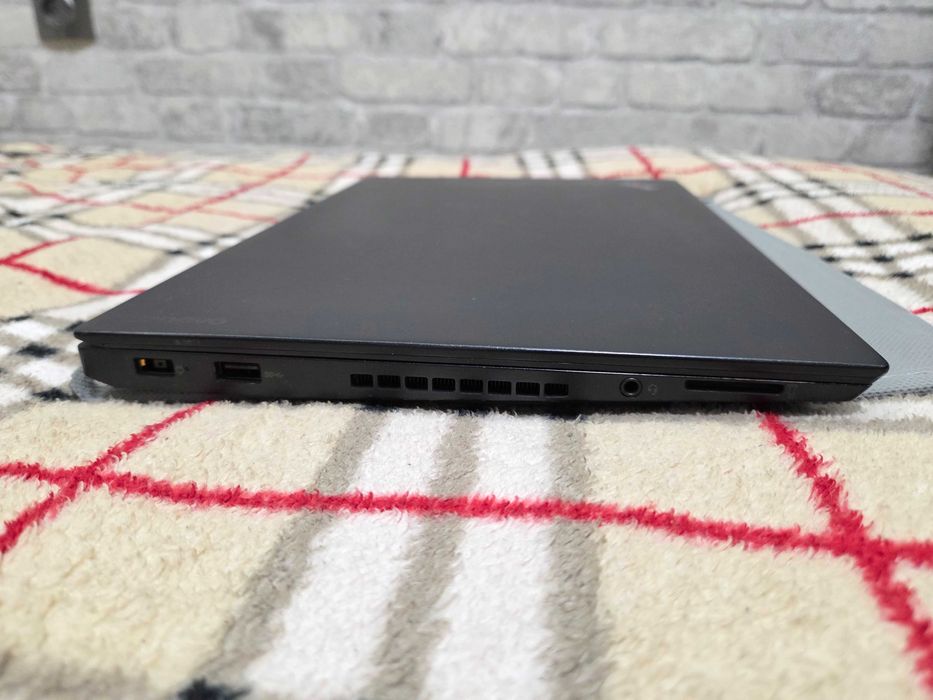Ноутбук 14" Lenovo ThinkPad T460S 8GB ОЗУ 256GB SSD