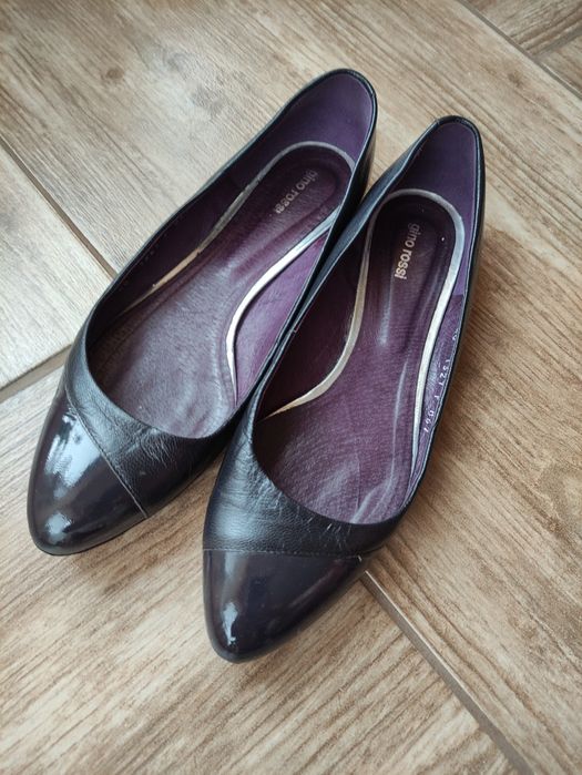 Czółenka skórzane Gino Rossi rozm. 40