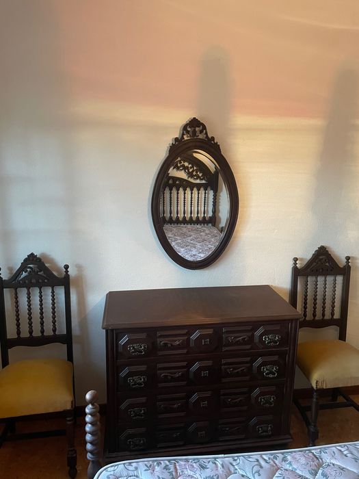 Móveis de Quarto Antiga