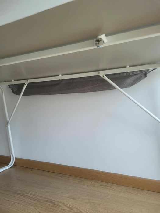 Secretária  Ikea