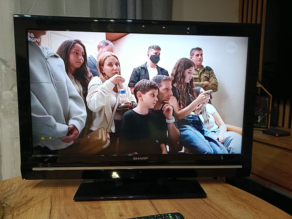 Telewizor Sharp 32 cale Pilot HDMI