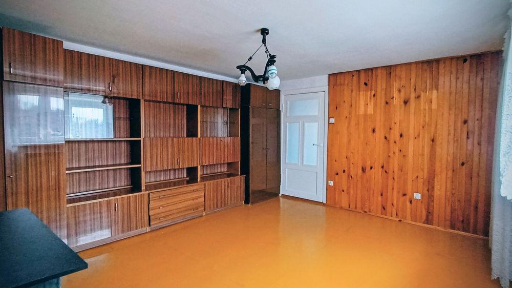 Mieszkanie z duszą i historią – blisko jeziora Czos