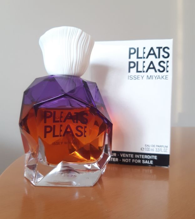 Issey Miyake Pleats Please EDP 100 ml z ubytkiem