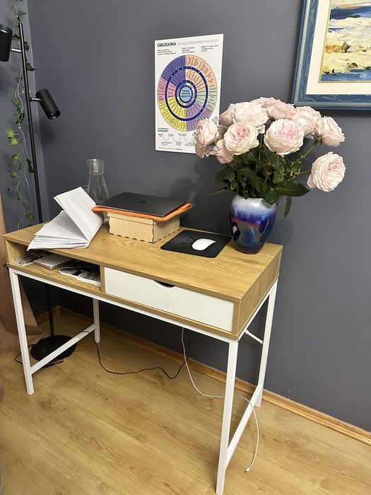 Стіл письмовий jysk білий