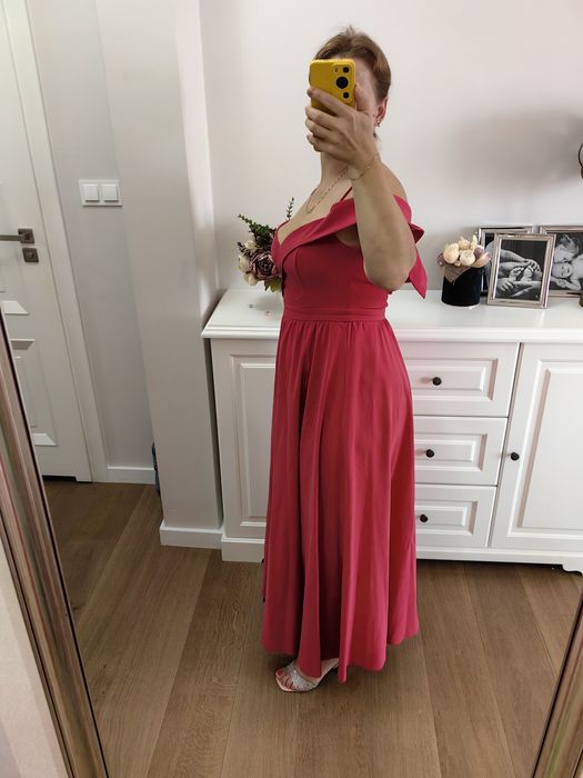 Elegancka wizytowa sukienka długa maxi z rozcięciem