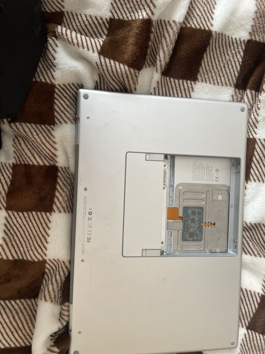 Macbook Pro early 2008