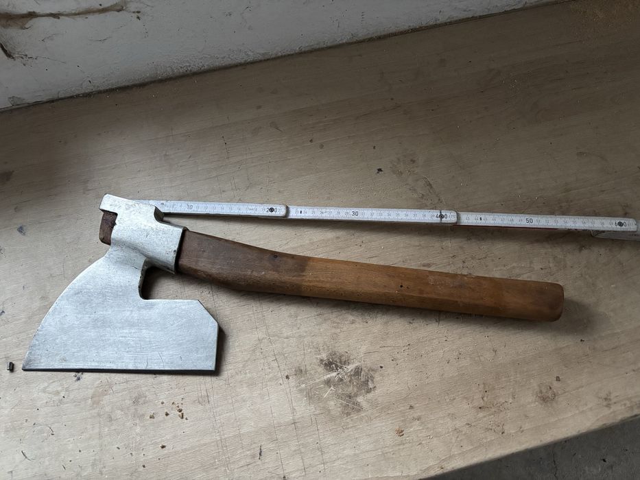 Toporek masarski, siekiera
