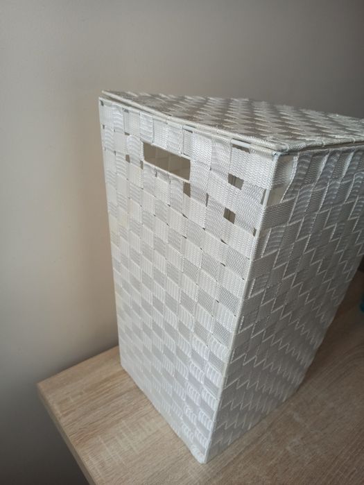 Kosz na pranie biały