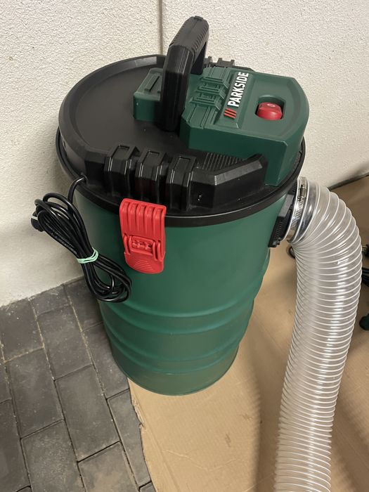 стаціонарний пилосос промисловий Parkside