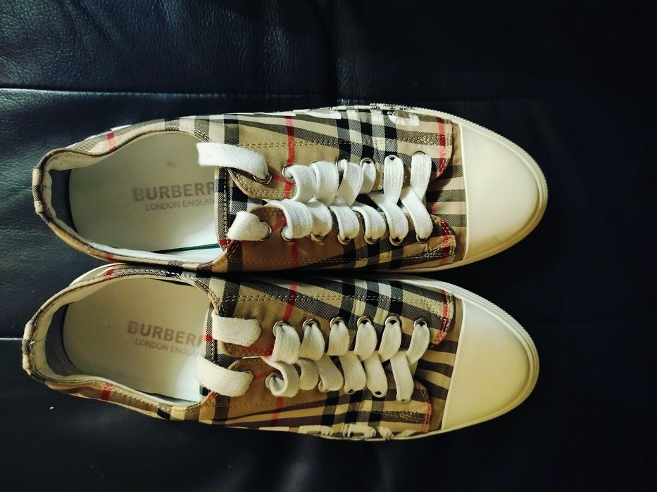 Burberry buty super