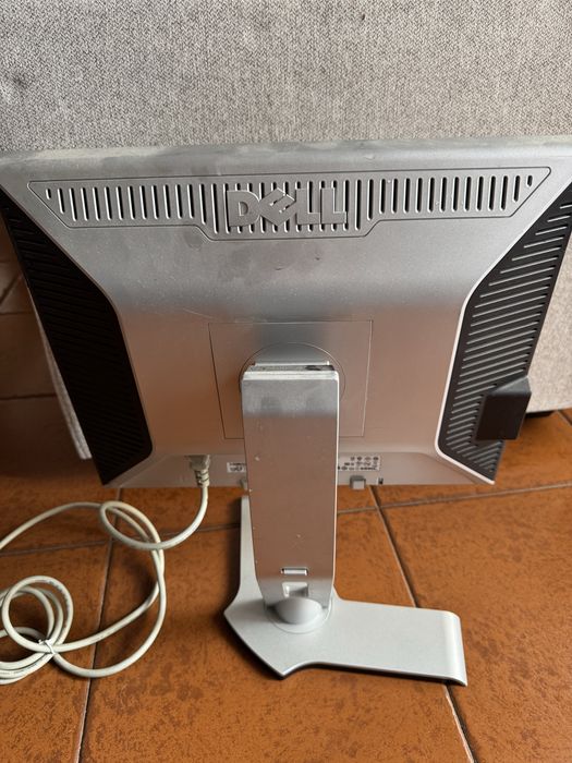 Monitor LCD Dell 1908FP 19”
