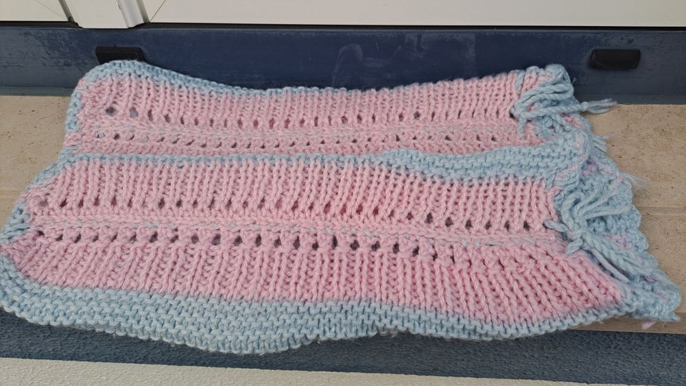 Pantufas de lã feitas à mão novas adulto e bebé