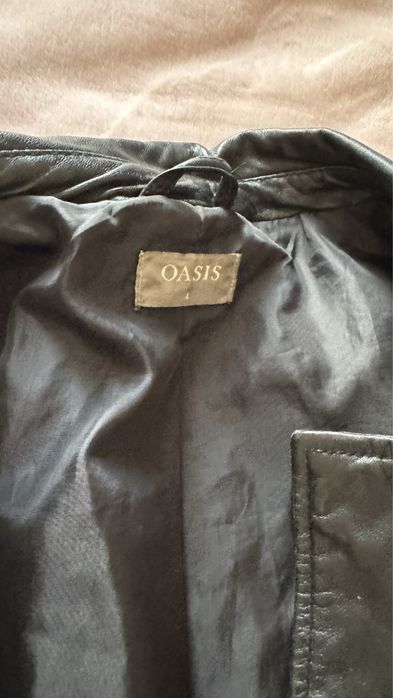 Куртка шкіряна жіноча