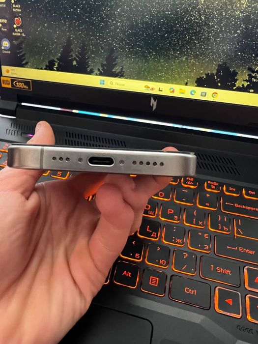 iPhone 15 pro 128 GB