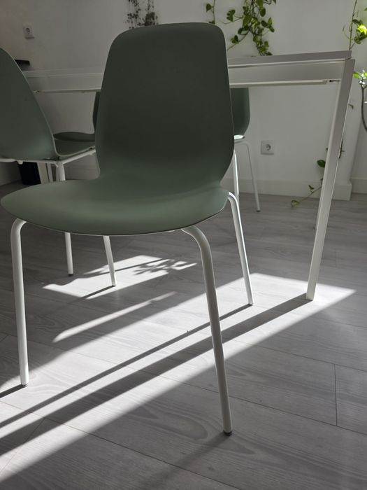 Conjunto de Cadeiras SKÅLSTA (4 cadeiras)