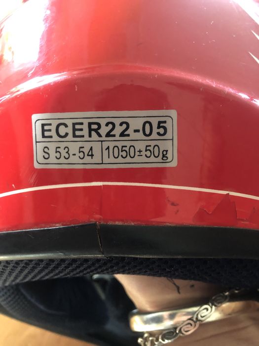 Kask motoro-rowerowy dla dzieci czerwony