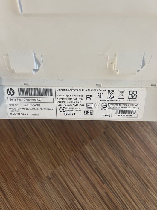 Принтер цветной  модель hp1515