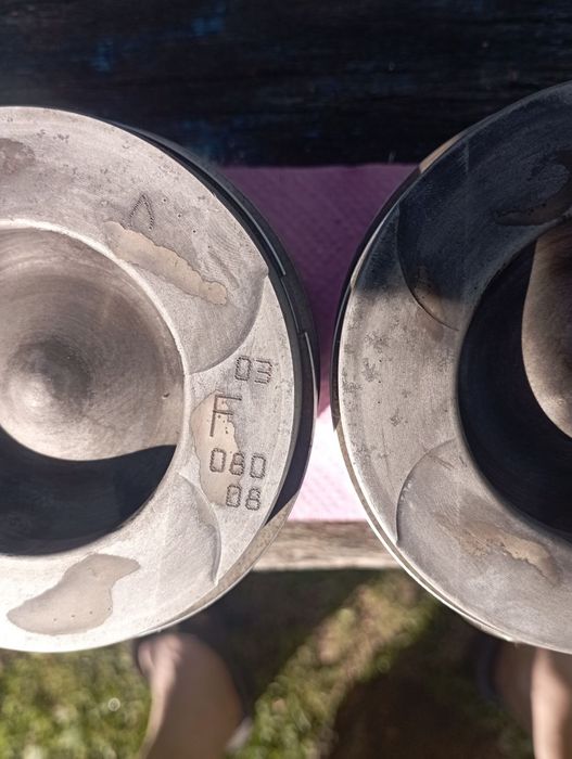 Поршень 2.0 dci M9R