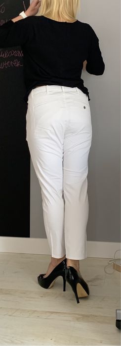 Gstar Raw spodnie chinosy boyfriend biale 28