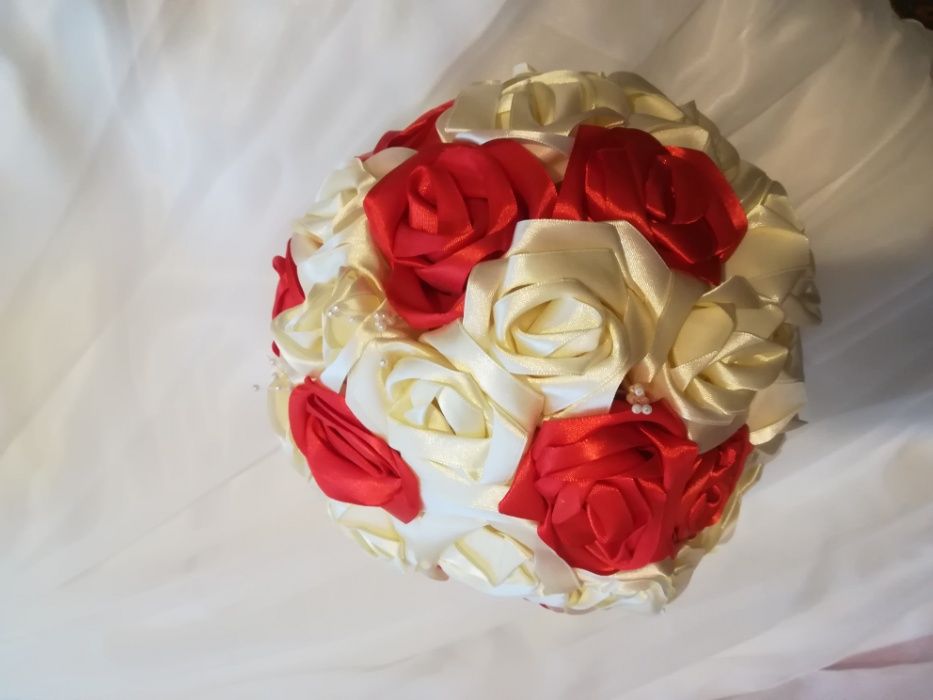 Весільний букет нареченої із атласних стрічок, ручна робота!