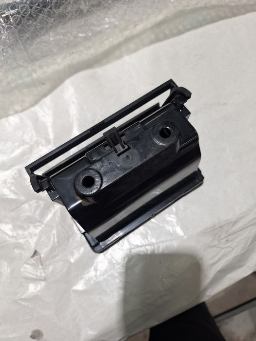 Cinzeiro Trazeiro E46 BMW
