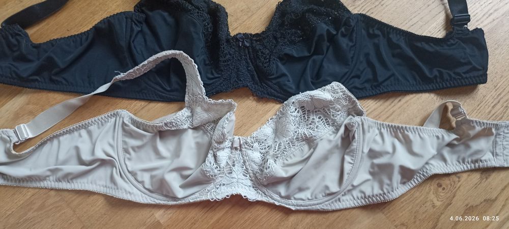 Dwa duże biustonosze Bonprix 105C