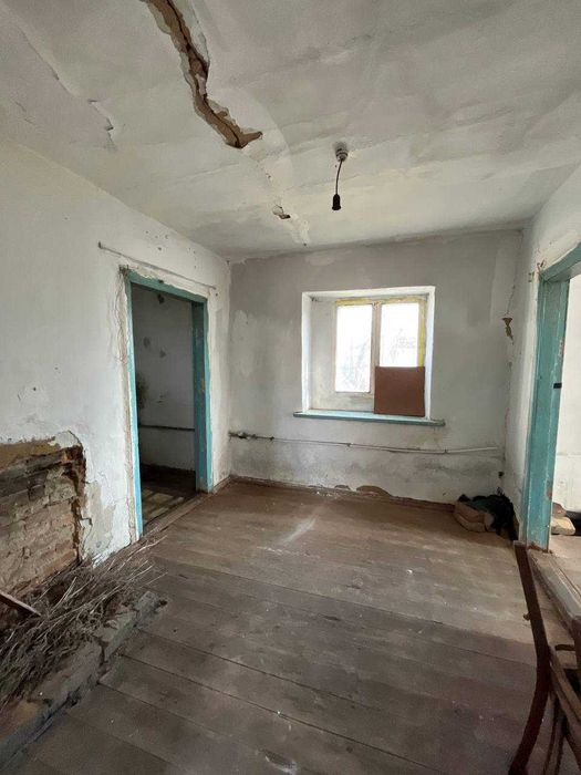 Продам дом с земельным участком 15 соток в  предместье города