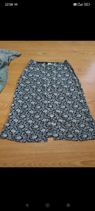 Spódniczka na guziki JONES NEW YORK