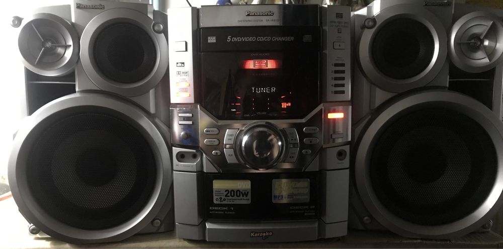 Музыкальный центр  Panasonic sa-vk61d(cd,dvd,mp3)