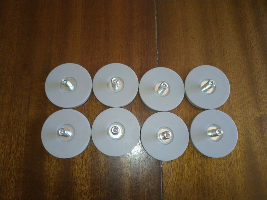 Bases/pés para móveis IKEA | 20 unidades