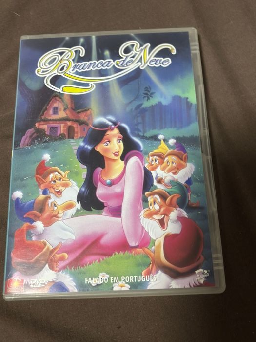 Filmes Cinderela,Branca de Neve,Bela Adormecida e Capuchinho Vermelho
