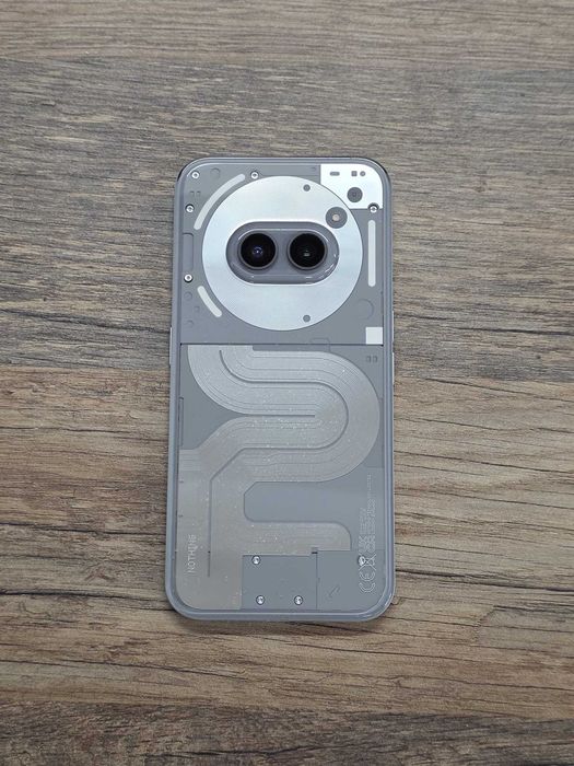 Nothing Phone (2a) Plus 12/256GB stan bdb gwarancja